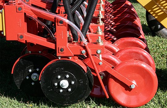 haybuster-row-opener haybuster-row-opener