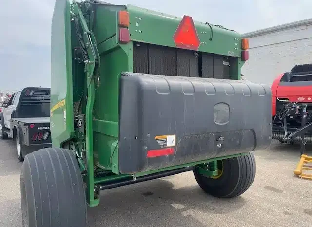 Used 2018 John Deere 560R Round Baler full