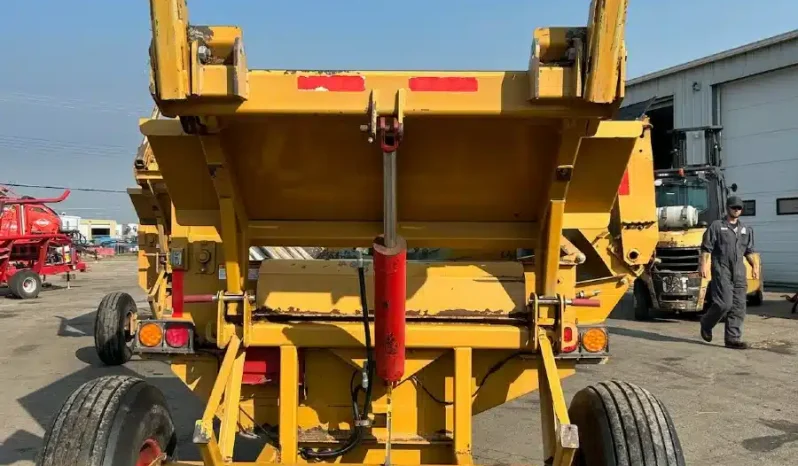 
								2014 Haybuster 2650 Bale Processor full									